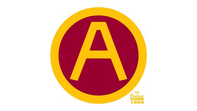 Iowa State Cyclones Logo 1909